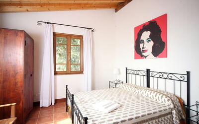 Accommodation:&nbsp;Cecilia