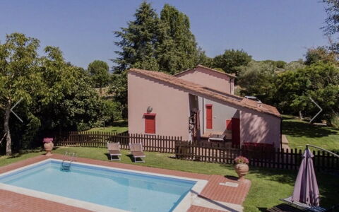 Casa Laura: Swimming Pool, Human Settlement, Hacienda, Estate, Yard, Backyard, Garden, Farmhouse, Lawn, Landscaping