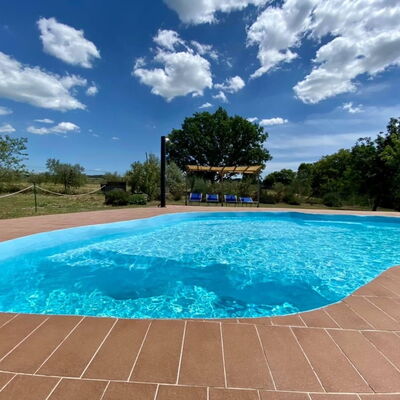 Funghi 2: Water, Sky, Cloud, Water Resources, Swimming Pool, Plant, Azure, Rectangle, Tree, Shade