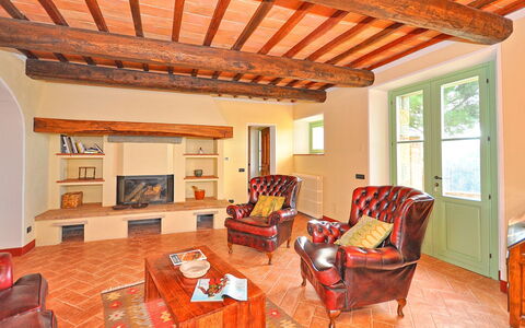 Villa Noceta: Room, Property, Living Room, Building, Ceiling, Furniture, House, Interior Design, Wood Flooring, Floor