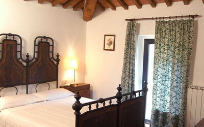 Accommodation:&nbsp;Corsignano 8