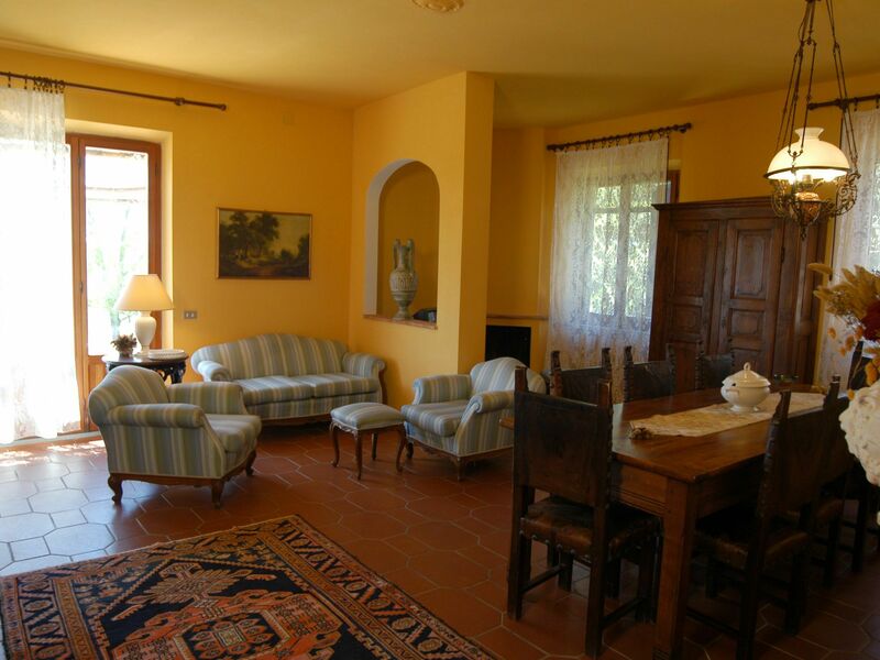 Accommodation:&nbsp;Villa Per 4 Persone