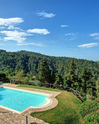 Il Gualdo: Property, Swimming Pool, Natural Landscape, Nature Reserve, Real Estate, Estate, House, Water, Vacation, Sky
