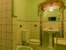 Accommodation:&nbsp;Marchese