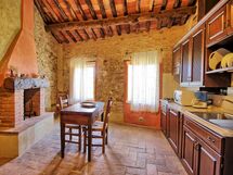 Accommodation:&nbsp;Torre