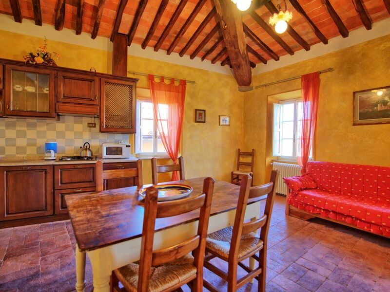 Accommodation:&nbsp;Vescovo