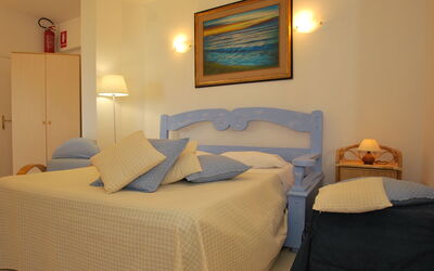 Accommodation:&nbsp;Murex