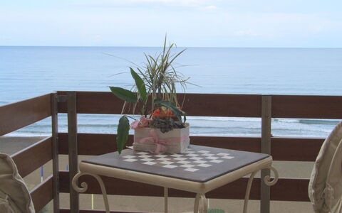 Appartamento - Le Finestre: Furniture, Table, Property, Vacation, Balcony, Outdoor Table, Ocean, Outdoor Furniture, Sea, Room