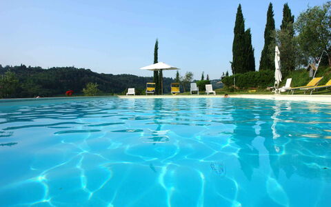 Tenuta Il Tresto: Swimming Pool, Water, Blue, Leisure, Vacation, Sky, Summer, Fun, Tourism, Tree