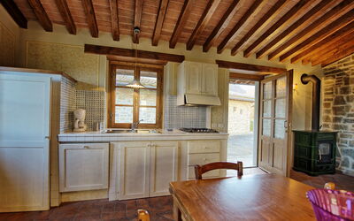 Accommodation:&nbsp;Orzo